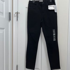 William Rast Women’s High Rise Ankle Skinny Jeans